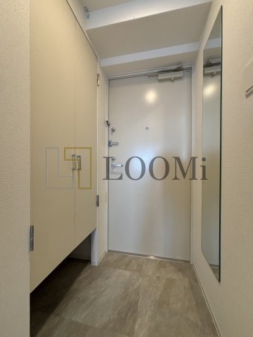 玄関　セレニテフラン難波　玄関