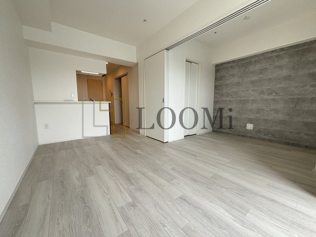 居室・リビング　セレニテフラン難波　リビング