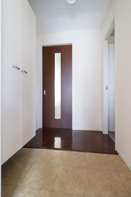 玄関　図面と現状に相違がある場合には現状を優先