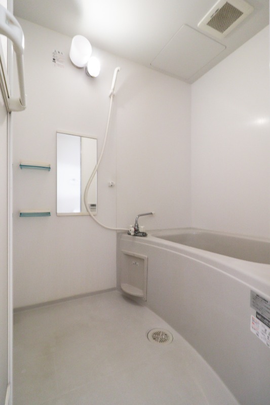 バス・シャワールーム　図面と現状に相違がある場合には現状を優先