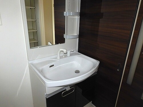 洗面設備　洗面化粧台※前回募集時の写真２０２３年１月撮影