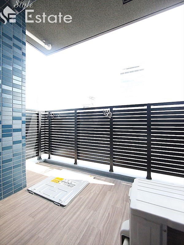 バルコニー　バルコニー