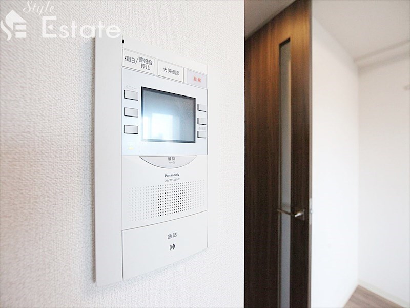 セキュリティ　モニター付きインターホン