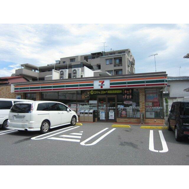 コンビニ　セブンイレブン横浜戸塚吉田町店（コンビニ）まで84m