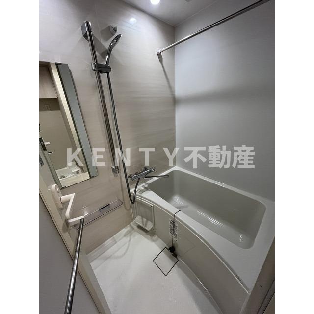 バス・シャワールーム　日々の疲れを癒すお風呂付です