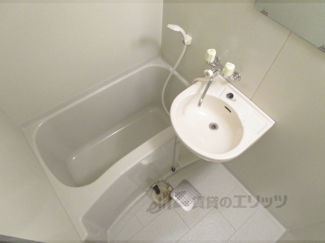 バス・シャワールーム　バス