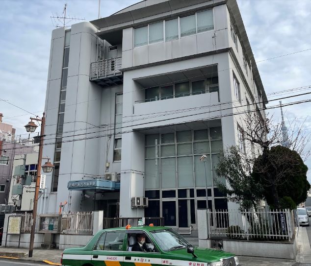 警察署・交番　警視庁第六方面本部（警察署・交番）まで127m