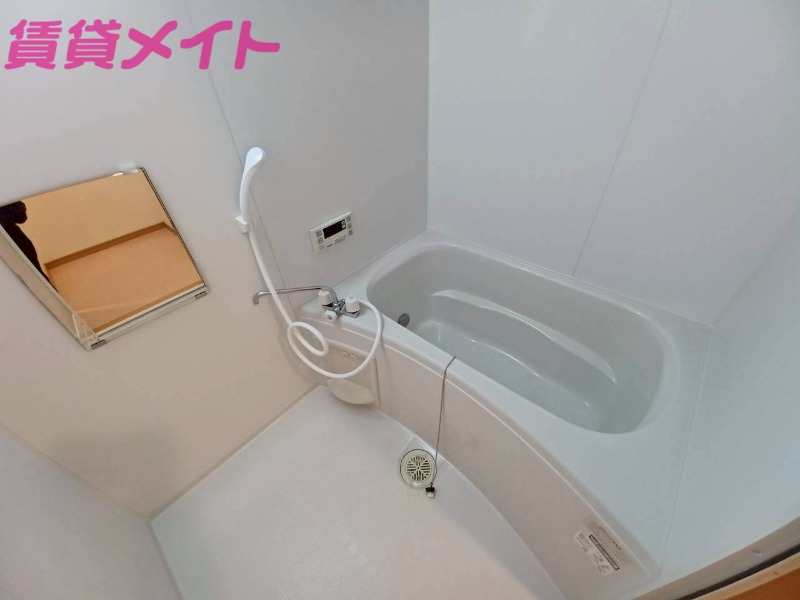 バス・シャワールーム　同型参考写真