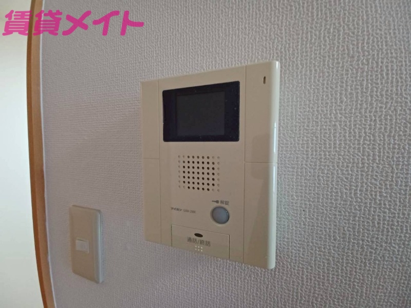 セキュリティ　同型参考写真