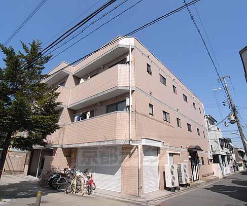 建物外観　生活に便利な立地です。