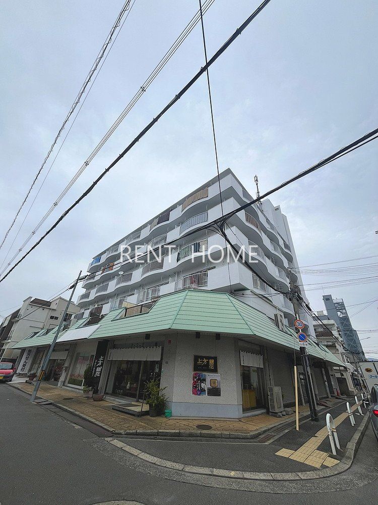 建物外観　６階建マンションです。