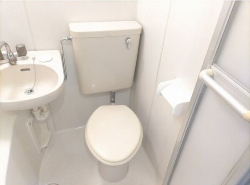 トイレ　図面と現状に相違がある場合には現状を優先
