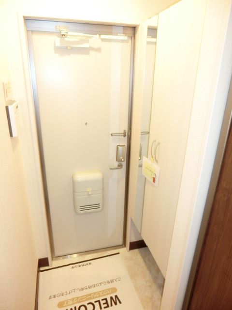 玄関　収納の多い玄関スペース♪