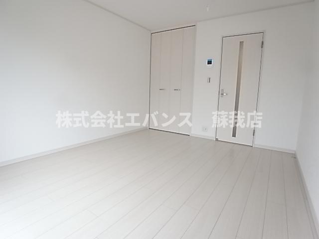 その他部屋・スペース　使い勝手のいい寝室です