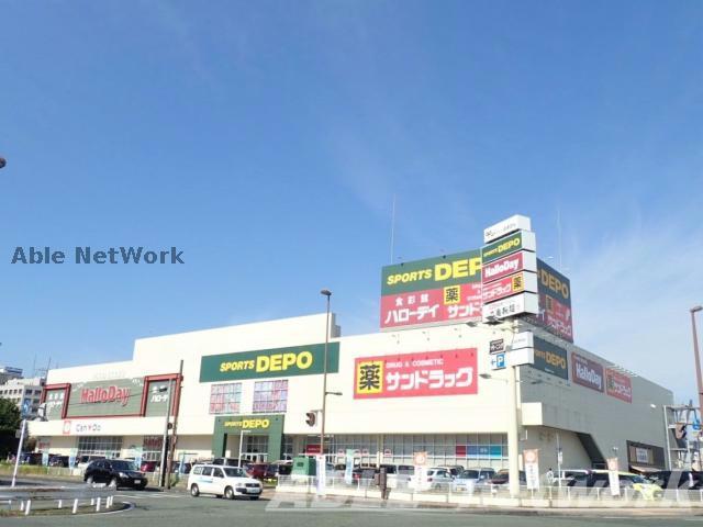 ドラックストア　サンドラッグ南熊本店（ドラッグストア）まで387m