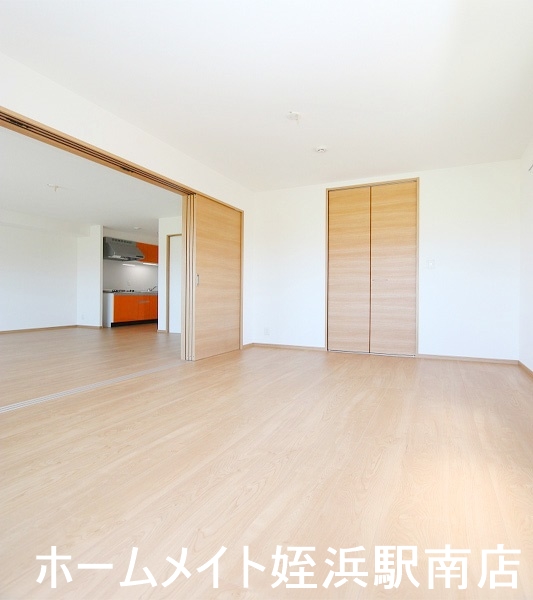 エントランス　★全戸角部屋です♪★参考写真