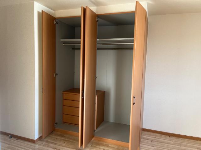 収納　クローゼット
