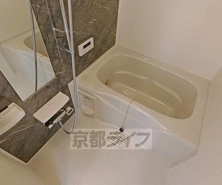 バス・シャワールーム　バスです。