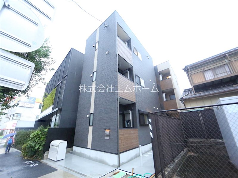 建物外観　外観　オートロック付　宅配ＢＯＸ有り