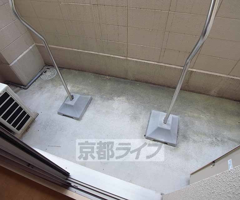 バルコニー　きれいなバルコニーです。