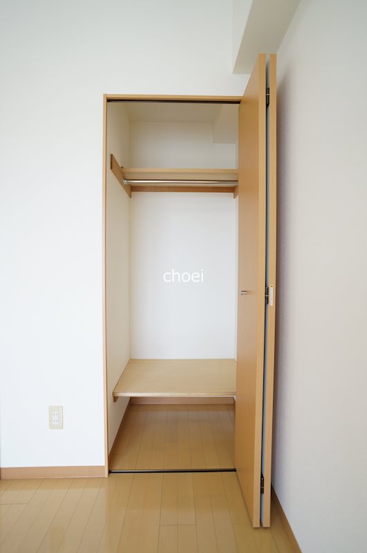 収納　※別部屋の写真です