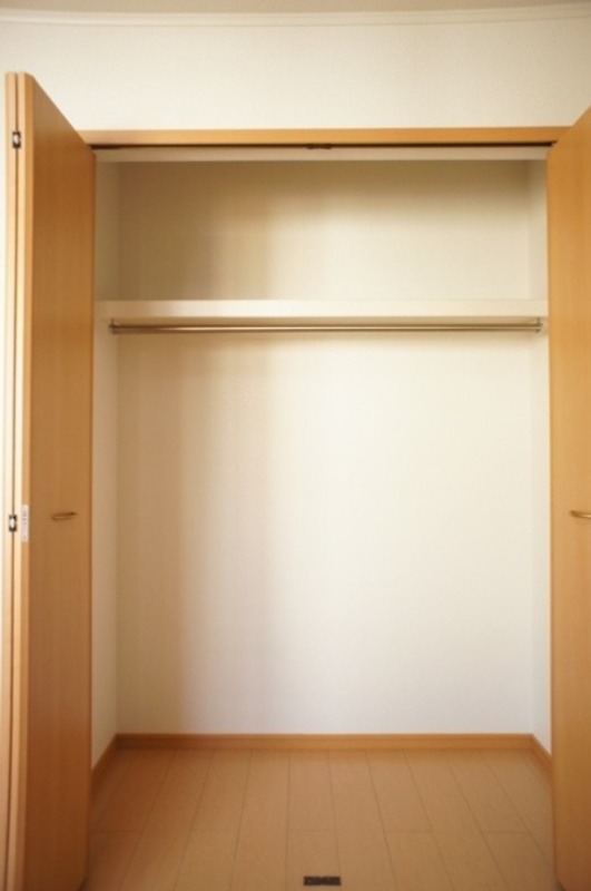 収納　図面と現状に相違がある場合には現状を優先
