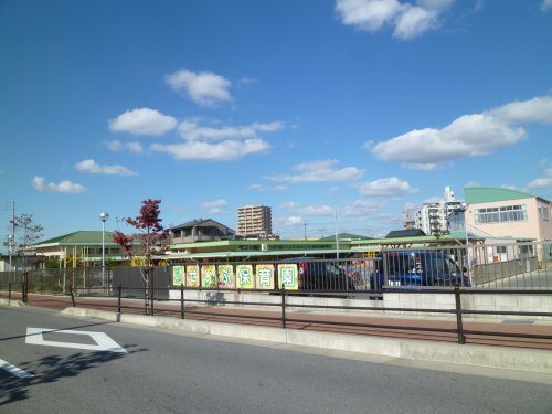 幼稚園・保育園　市立西部保育園（幼稚園・保育園）まで449m