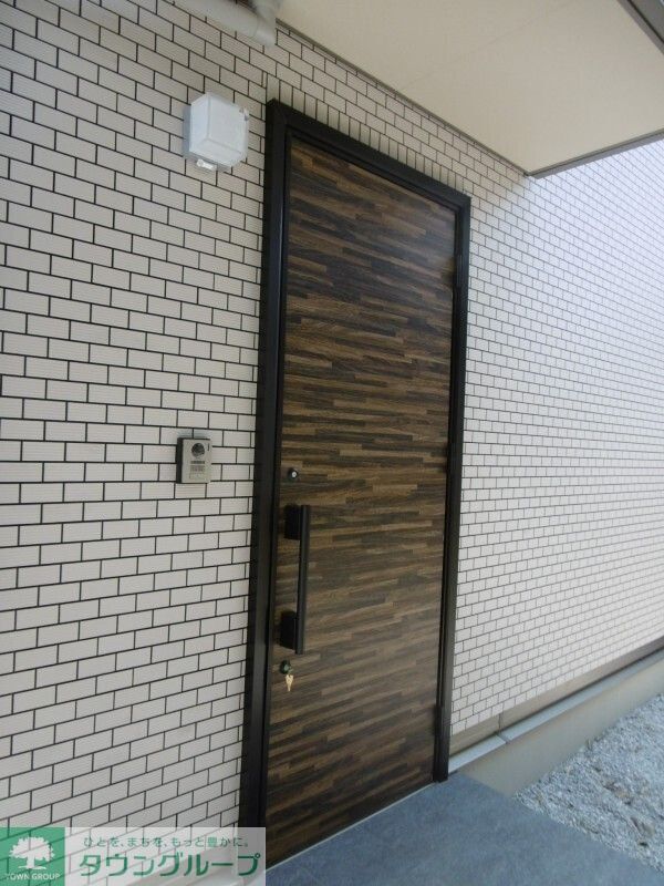 エントランス　★お部屋探しは株式会社タウンハウジング東京まで★