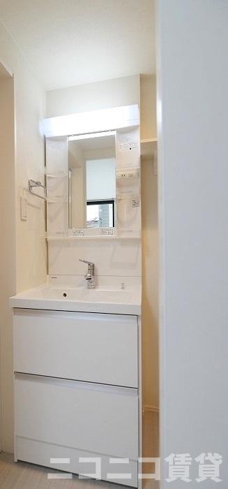 洗面設備　別号室イメージの為、現状を優先致します。