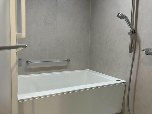 バス・シャワールーム　※写真は同タイプ住戸です