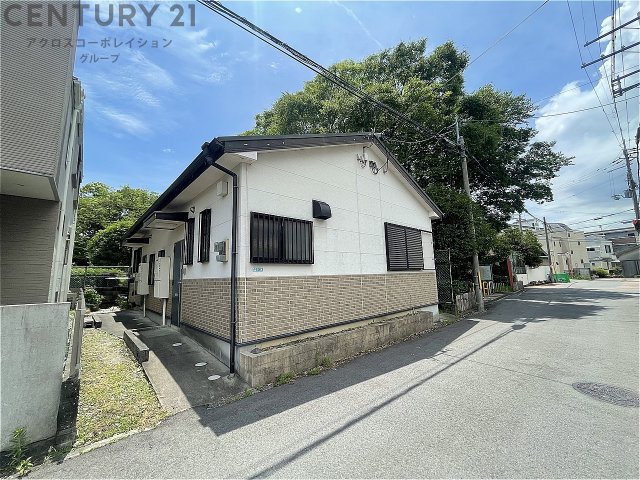 建物外観　平屋の一戸建てです