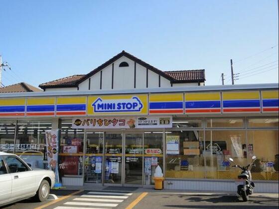 コンビニ　ミニストップ柏明原２丁目店（コンビニ）まで279m