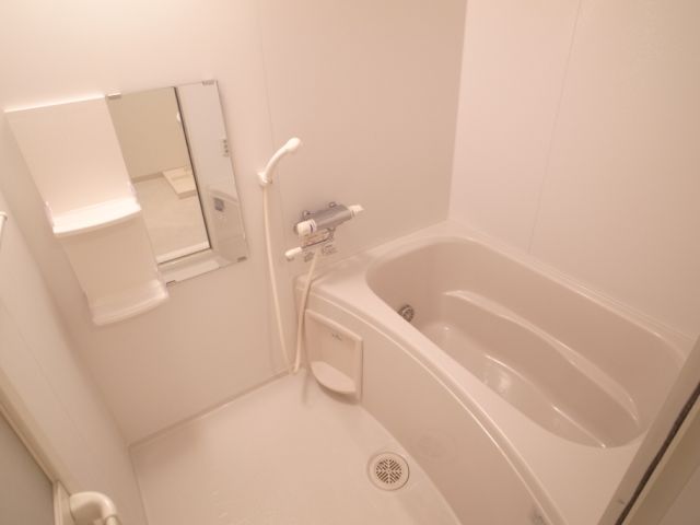 バス・シャワールーム　同タイプ参考写真