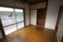 居室・リビング　※別部屋の写真です。