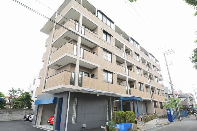建物外観　オートロック付きで安心セキュリティ！