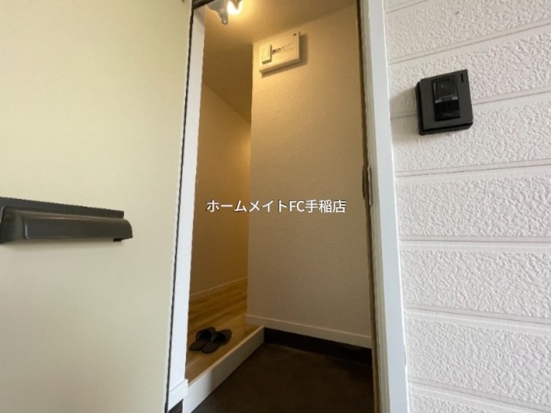 玄関　玄関スペースです♪