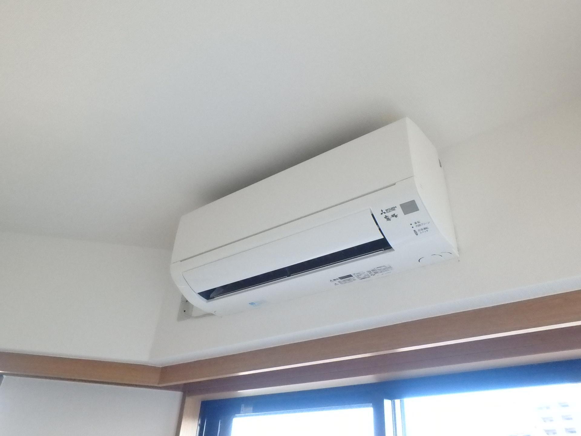 その他設備　洋室にはエアコンが設置されています