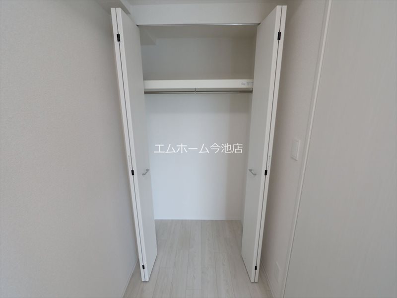 収納　クローゼット（収納スペース充実しています）