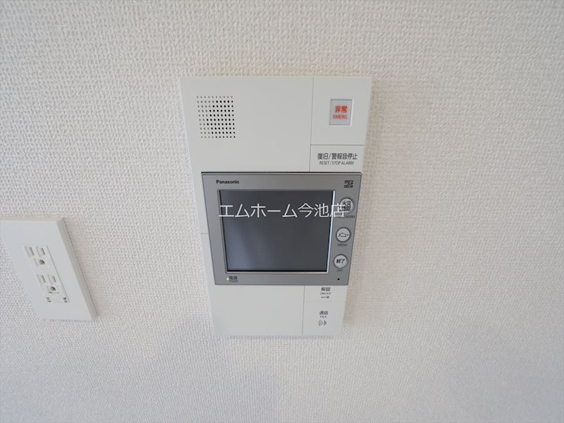 セキュリティ　TVモニター付インターホン完備