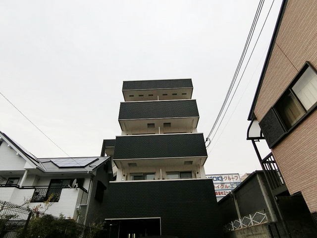 建物外観　外観は落ち着いています