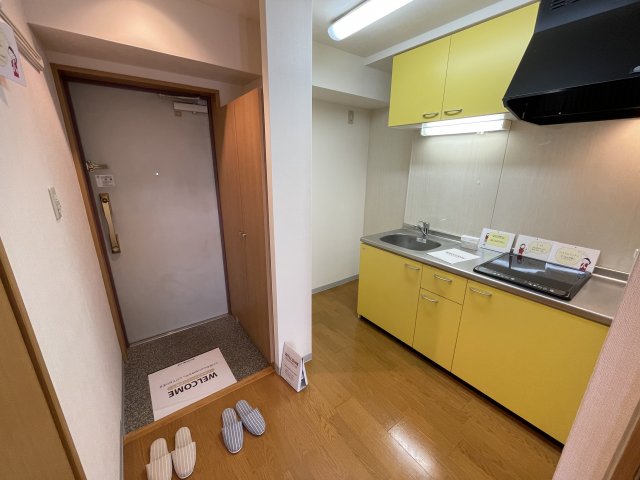 玄関　別号室の参考写真です
