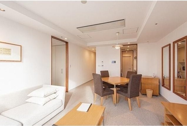 居室・リビング　写真は同タイプ住居です。
