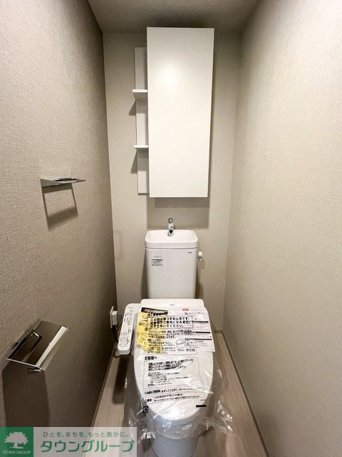 トイレ　※写真は同タイプ住戸です。