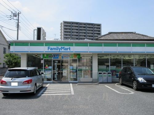 コンビニ　ファミリーマートＴＫＳ錦町店（コンビニ）まで441m