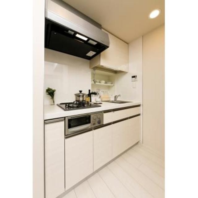 キッチン　写真は同タイプ住居です。