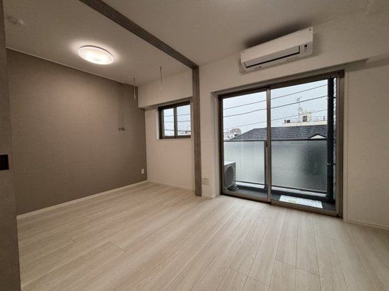 居室・リビング　物件画像