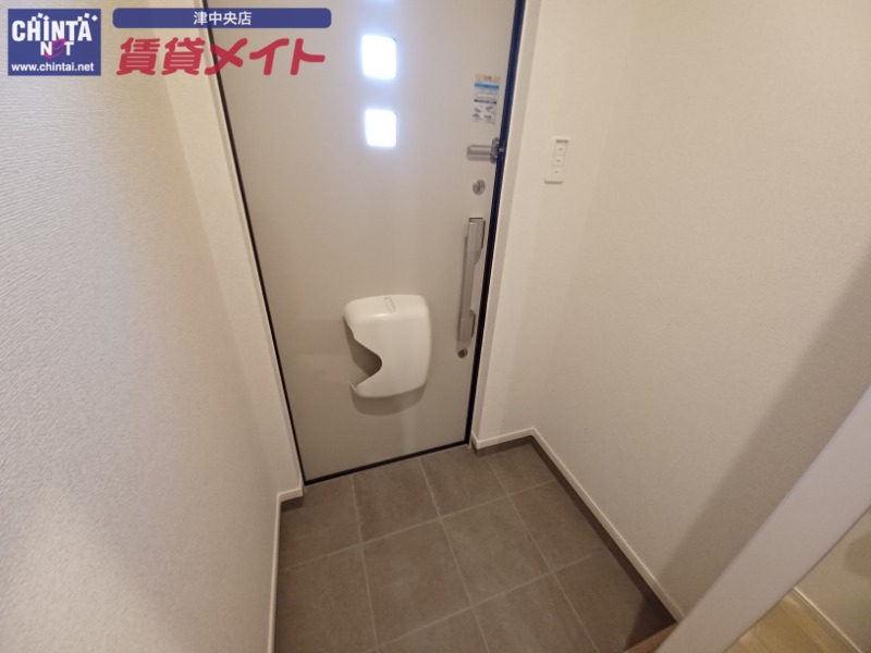 玄関　同型タイプ画像