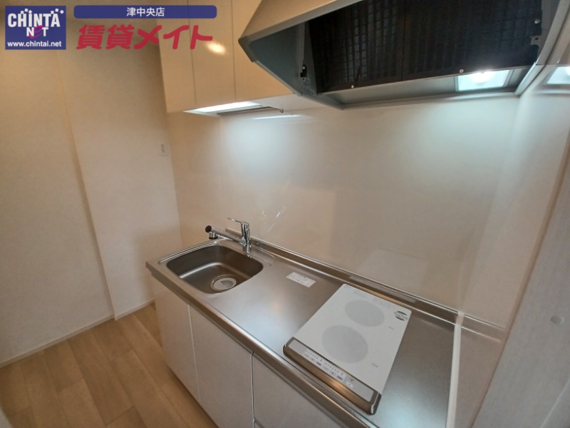 キッチン　同型タイプ画像