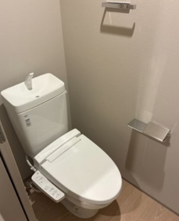 トイレ　同管理施工参考写真