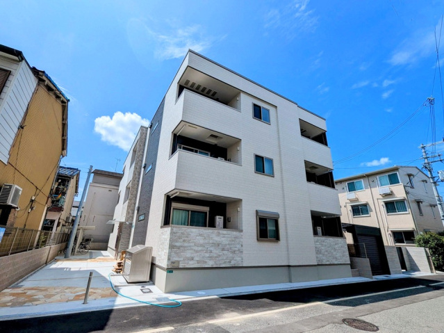 建物外観　閑静な住宅地。